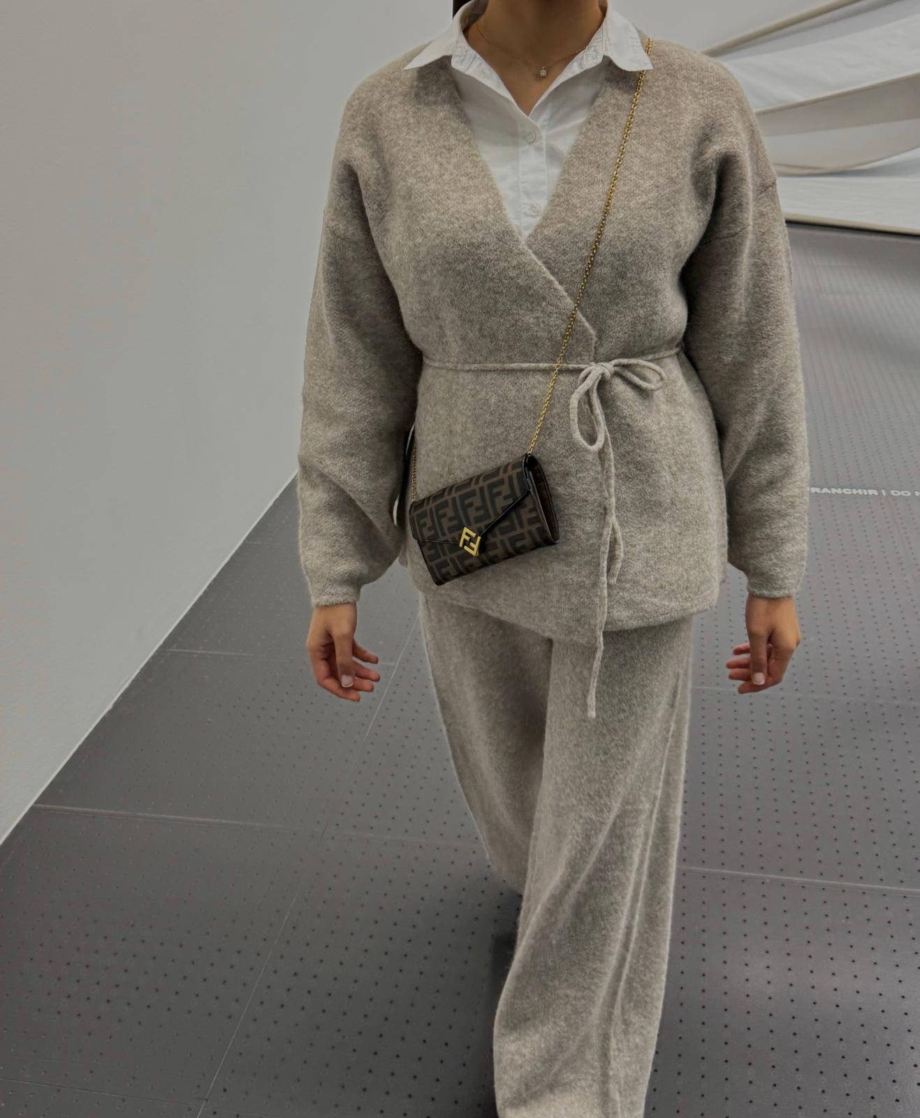 Ensemble beige